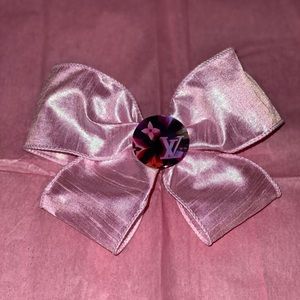 💕 Gorgeous handmade pale pink bow